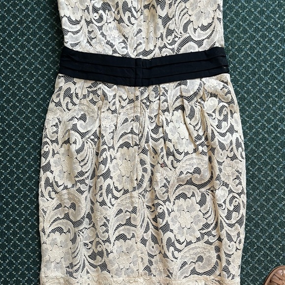 Forever 21 Strapless White and Black Bow Lace Dress Size M - Picture 3 of 3